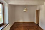Erdgeschoßwohnung Naumburg (Saale) - 4 Zimmer, 105 m&sup2;, 578&euro; | Angebot:26638328