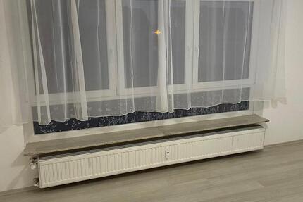 WG-Zimmer, Zimmer in Vierer-WG junger Menschen 1 zimmer