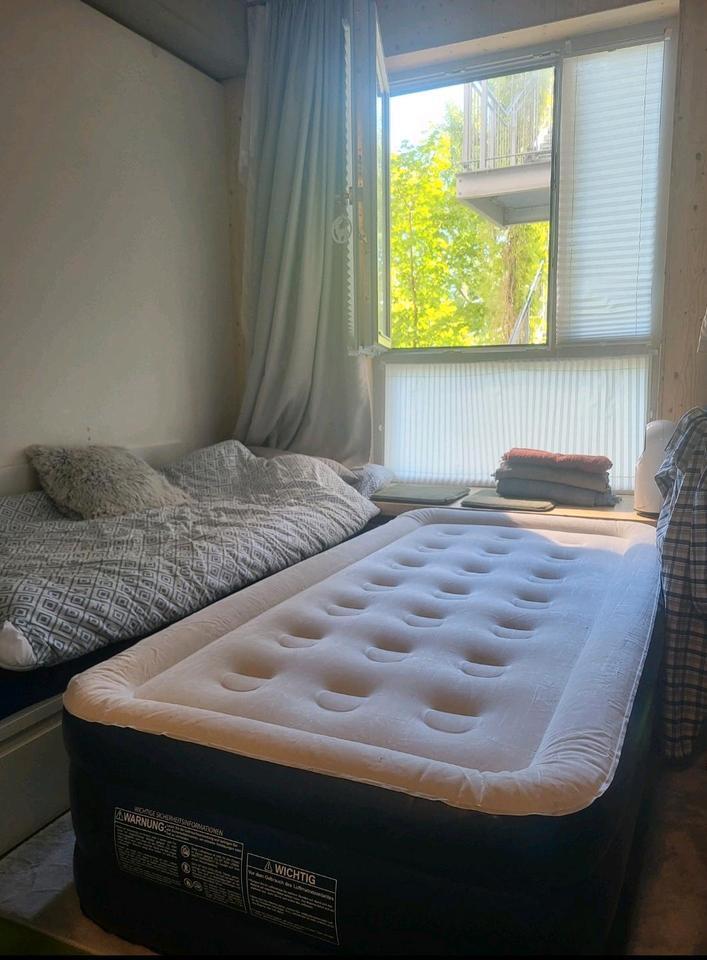 Voll möbliertes 1-Zimmer-Apartment Wohnung (07.–25.08.) – 670 €
