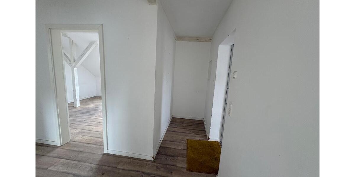 Dachgeschoßwohnung Spenge - 2 Zimmer, 70 m&sup2;, 600&euro; | Angebot:26645564