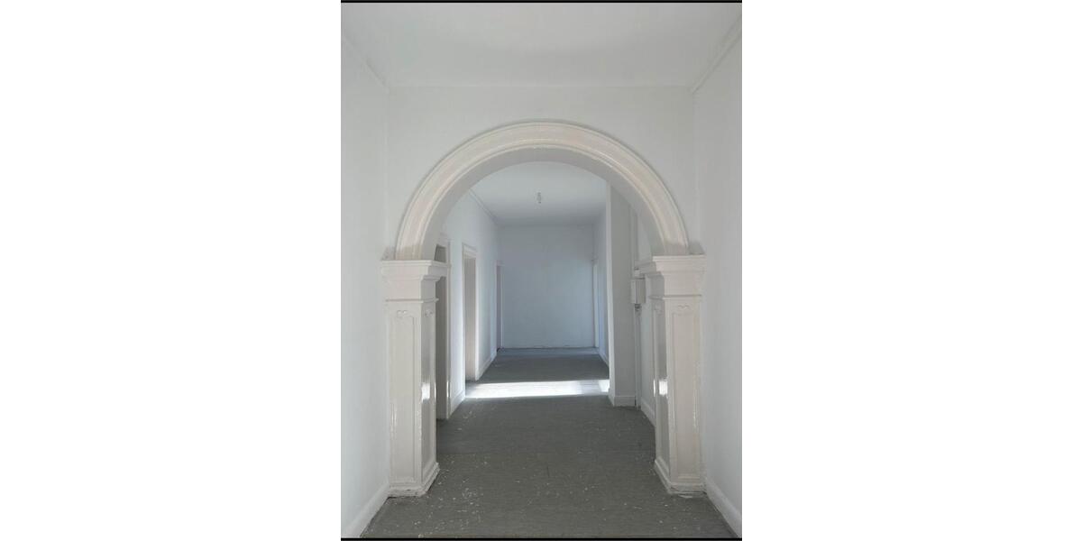 Erdgeschoßwohnung Bielefeld Stieghorst - 6 Zimmer, 180 m&sup2;, 2.000&euro; | Angebot:26039374