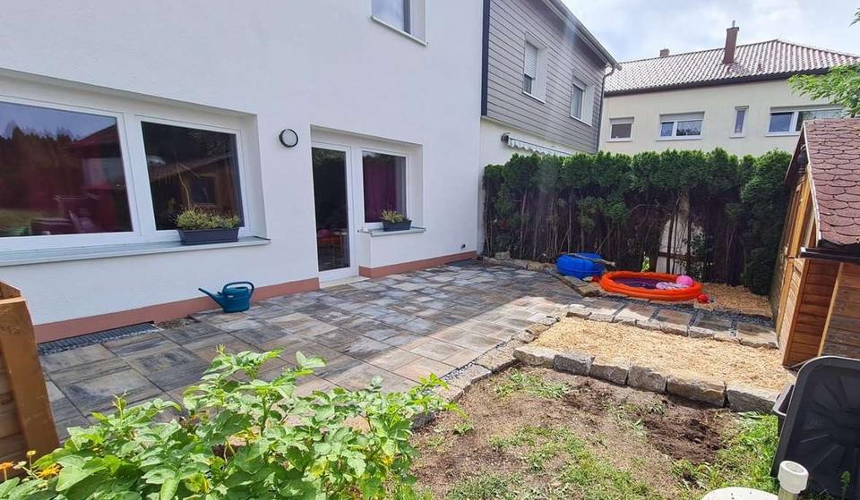 Reihenhaus Schwäbisch Gmünd - 6 Zimmer, 154 m&sup2;, 1.540&euro; | Angebot:26166229