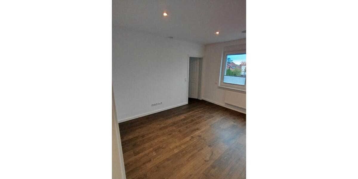 Dachgeschoßwohnung Friesoythe - 3 Zimmer, 83 m&sup2;, 850&euro; | Angebot:26638045