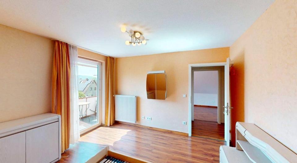 Dachgeschoßwohnung Bad Eilsen - 4 Zimmer, 118 m&sup2;, 900&euro; | Angebot:26043356