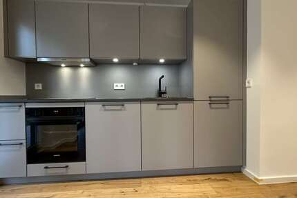 Wohnung Stuttgart / Stuttgart-West West - 2 Zimmer, 55 m&sup2;, 1.250&euro; | Angebot:27132603
