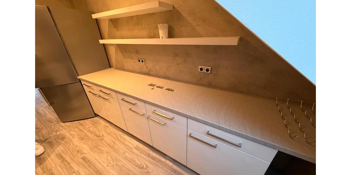 Dachgeschoßwohnung Schweinfurt Haardt - 3.5 Zimmer, 89 m&sup2;, 1.100&euro; | Angebot:26110048