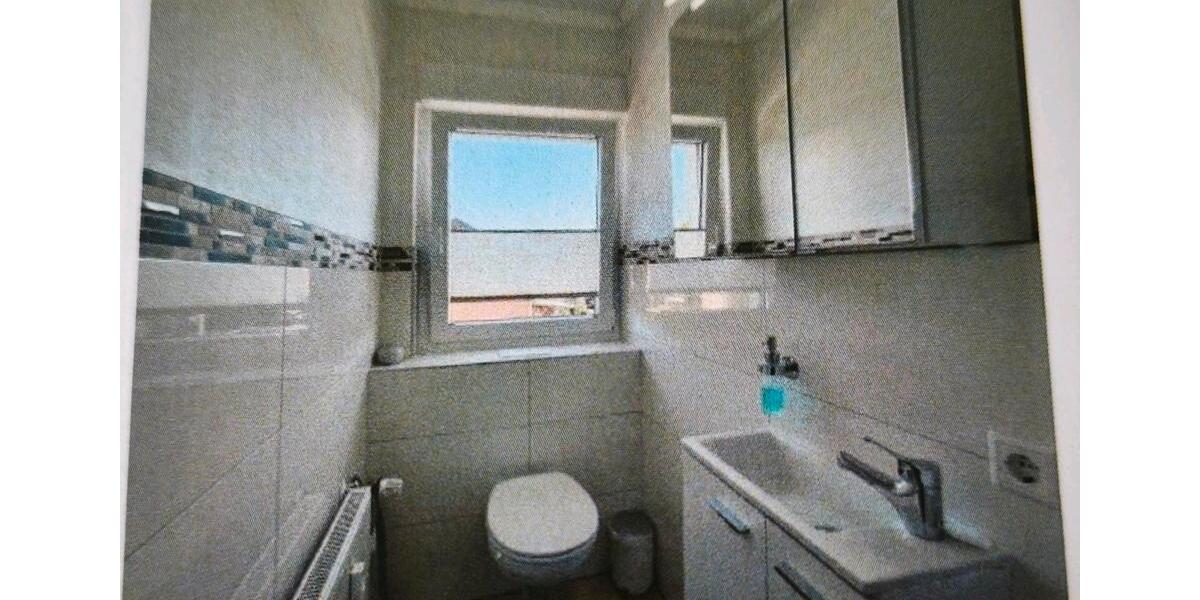 Etagenwohnung Bad Oeynhausen Rehme - 3 Zimmer, 90 m&sup2;, 850&euro; | Angebot:26612566
