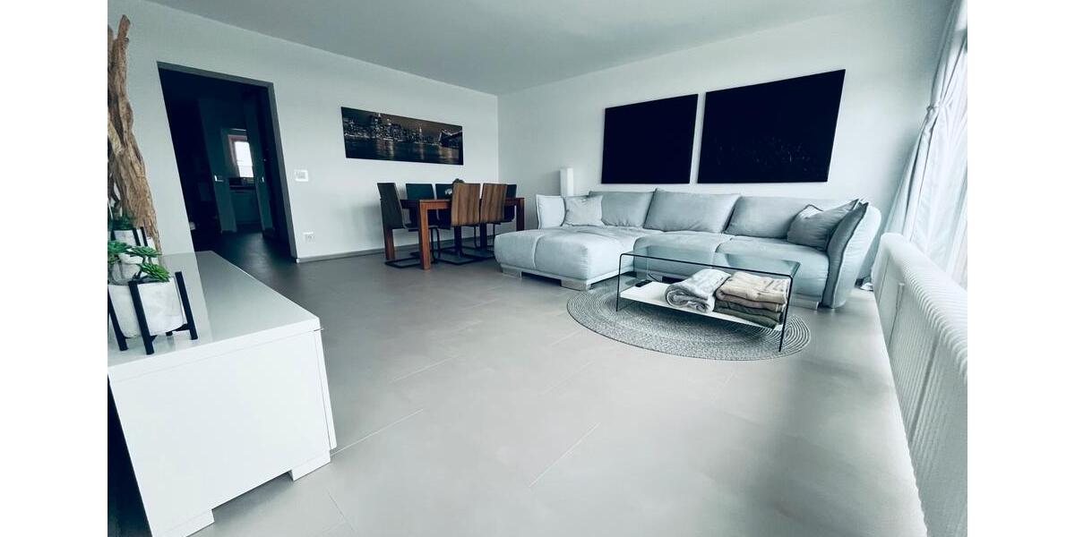 Etagenwohnung Wolfsburg - 3 Zimmer, 89 m&sup2;, 1.250&euro; | Angebot:26545076