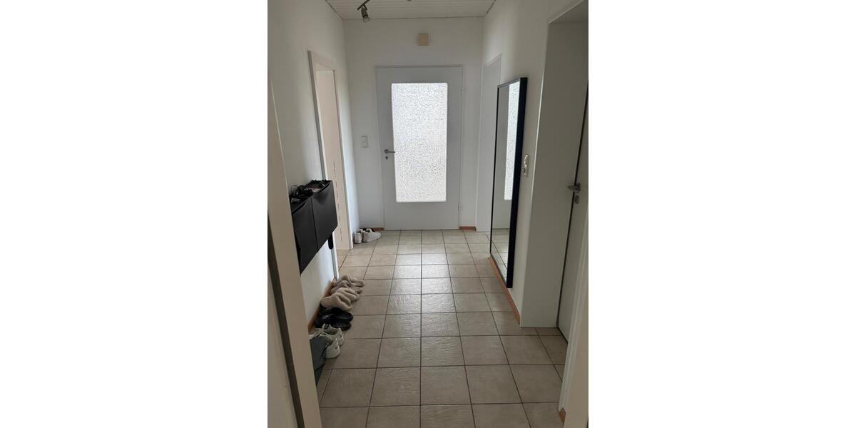 Etagenwohnung Ahnatal - 3 Zimmer, 75 m&sup2;, 900&euro; | Angebot:26285038