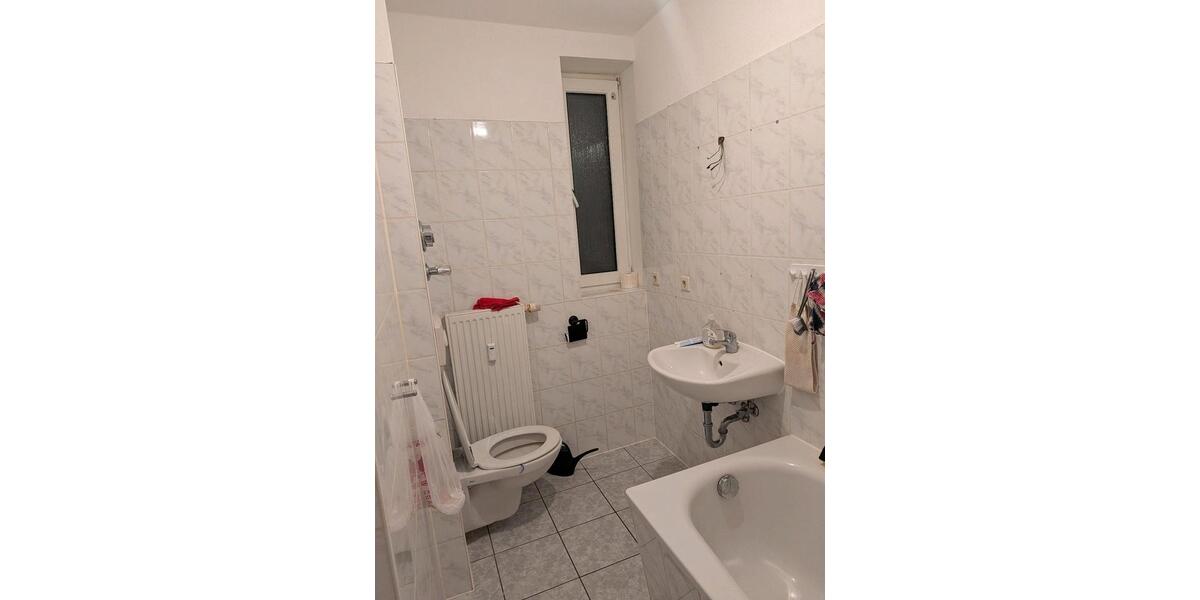 Hochparterre Sonneberg - 3 Zimmer, 65 m&sup2;, 410&euro; | Angebot:25611979