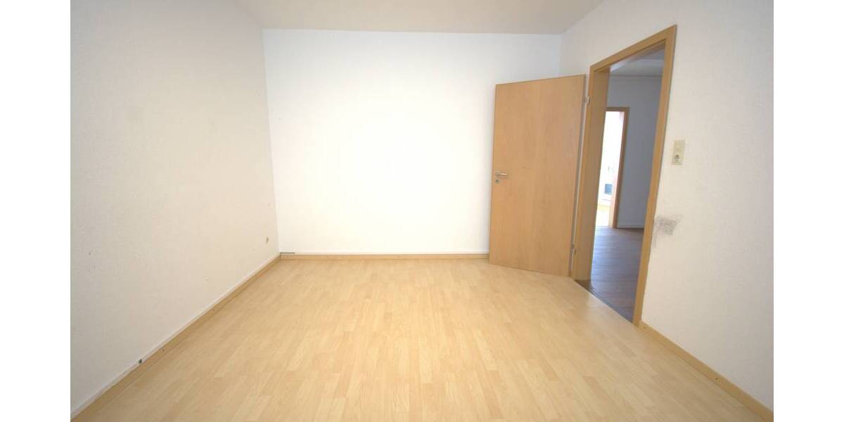 Etagenwohnung Hemmingstedt - 3 Zimmer, 98 m&sup2;, 700&euro; | Angebot:26171597