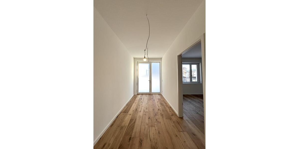Erdgeschoßwohnung Sindelfingen - 2 Zimmer, 89 m&sup2;, 1.380&euro; | Angebot:24400067