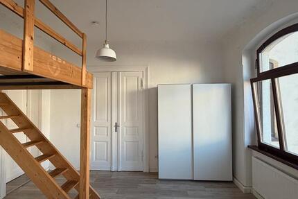 Wohnen auf Zeit Halle (Saale) Am Wasserturm/Thaerviertel - 3 Zimmer, 96 m&sup2;, 426&euro; | Angebot:26033125