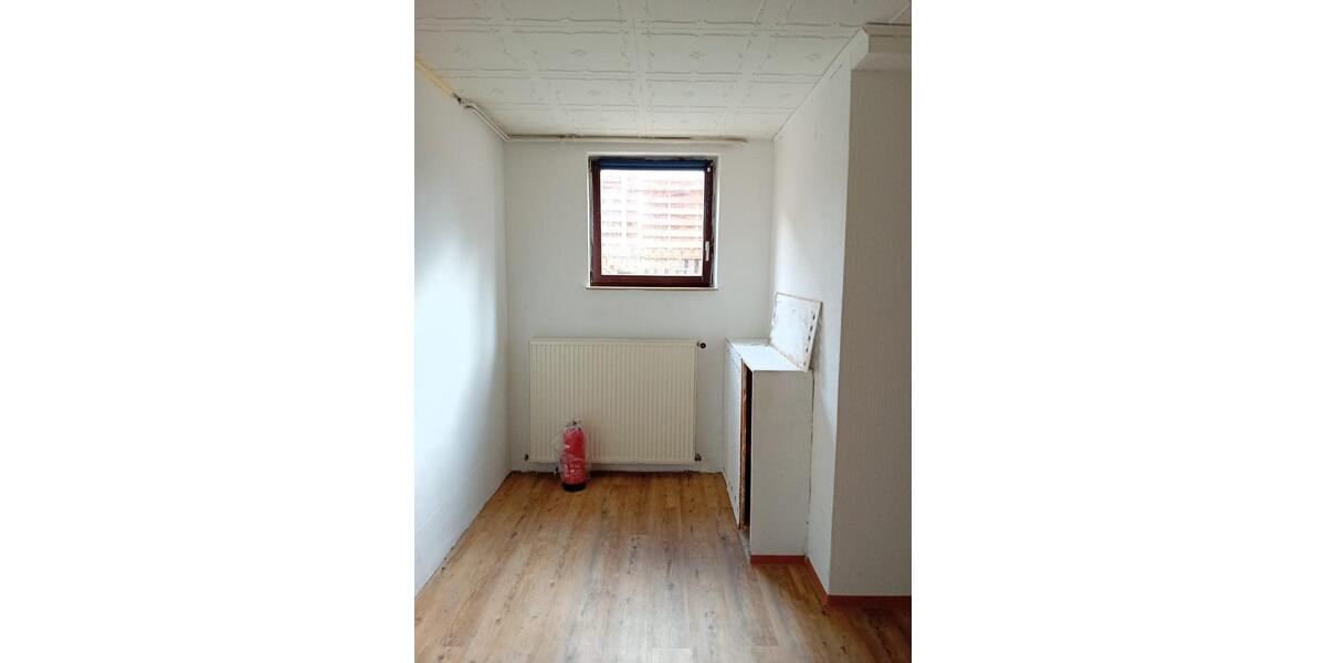 Etagenwohnung Naumburg - 2 Zimmer, 60 m&sup2;, 400&euro; | Angebot:25960485
