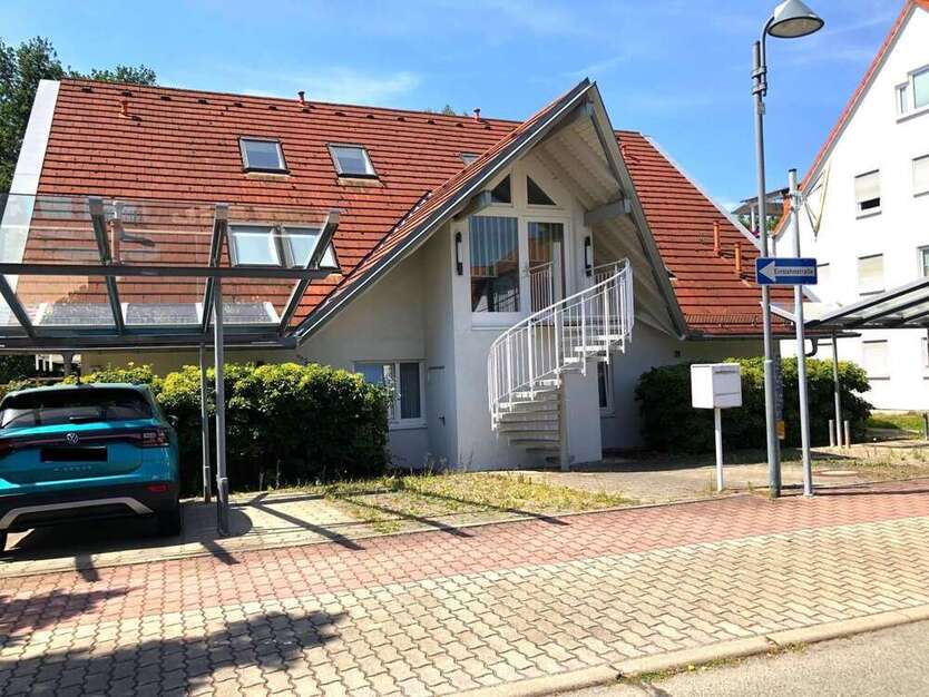 Wohnung zum Mieten in Glauchau 230 € 29.98 m²