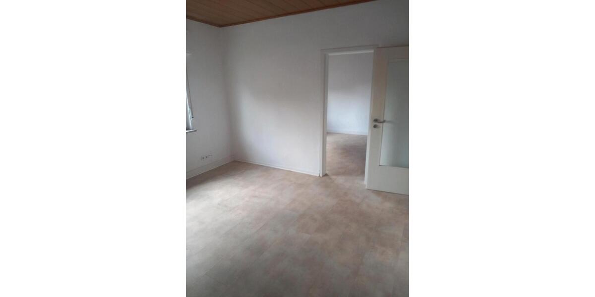 Erdgeschoßwohnung Kahl am Main - 3 Zimmer, 63 m&sup2;, 800&euro; | Angebot:25809602