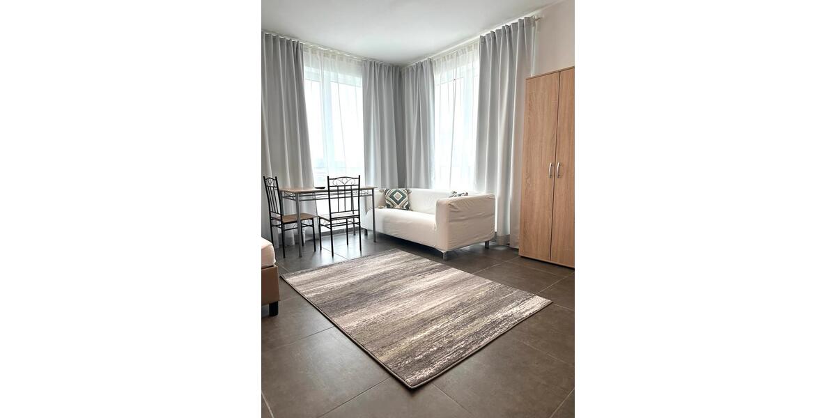 Wohnen auf Zeit Dingolfing - 8 Zimmer, 60 m&sup2;, 35&euro; | Angebot:26568174