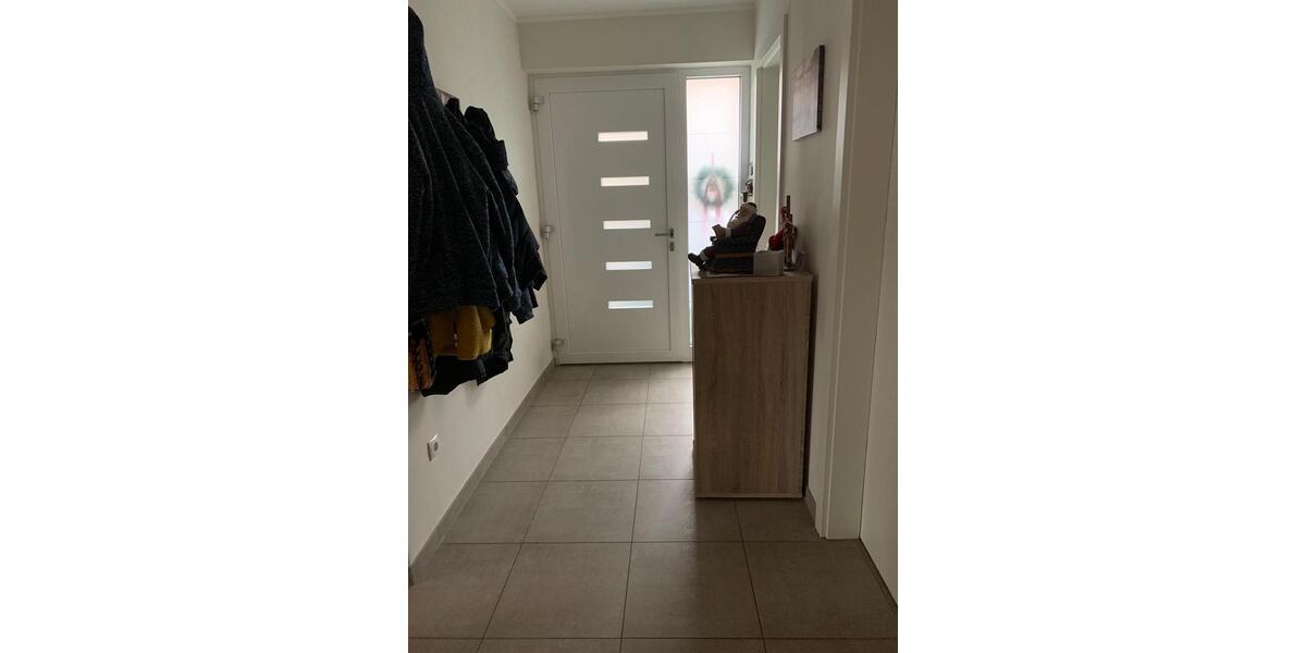 Etagenwohnung Meckenheim - 4 Zimmer, 142 m&sup2;, 1.845&euro; | Angebot:26691994