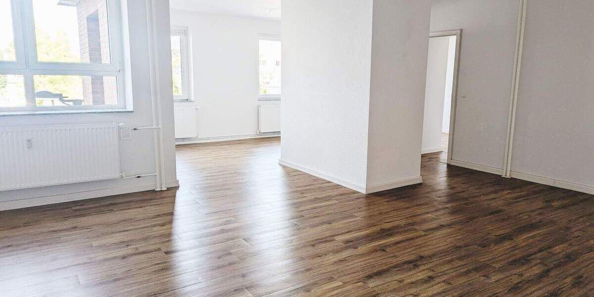 Etagenwohnung Quickborn - 3 Zimmer, 98 m&sup2;, 980&euro; | Angebot:26204063
