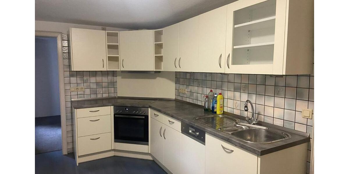 Erdgeschoßwohnung Siegen Eiserfeld - 4 Zimmer, 93 m&sup2;, 800&euro; | Angebot:24781965