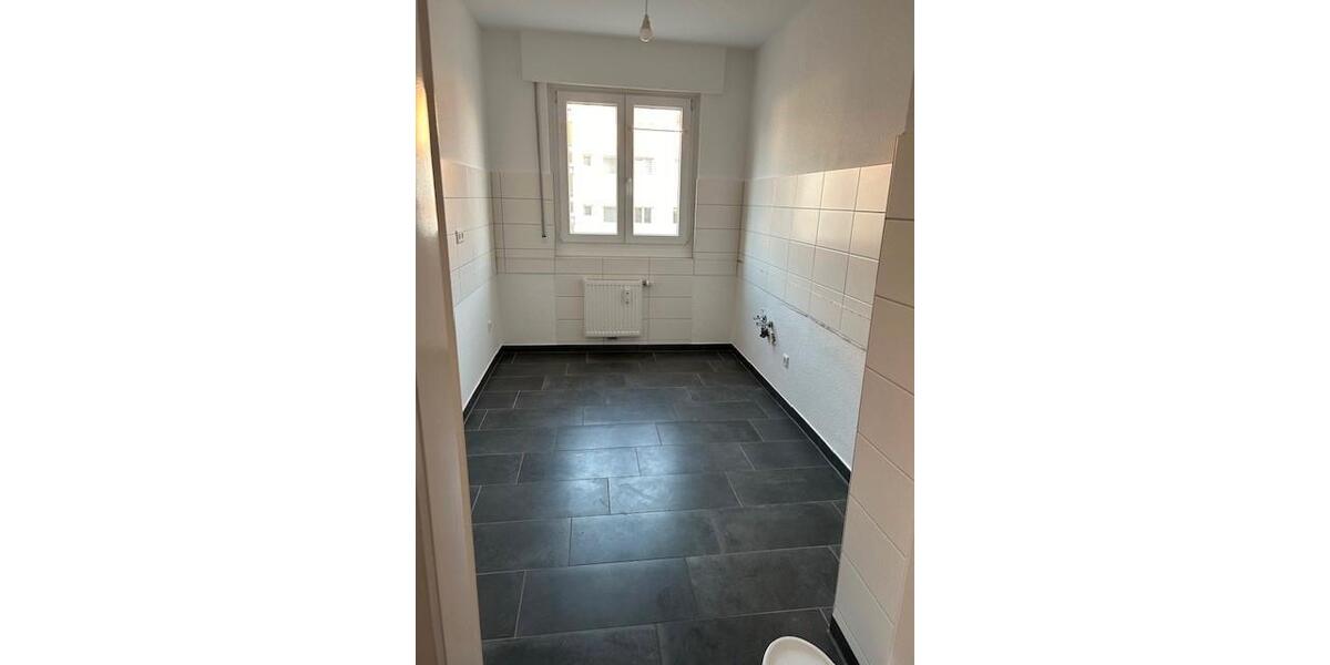 Etagenwohnung Esslingen am Neckar Oberesslingen - 3 Zimmer, 68 m&sup2;, 700&euro; | Angebot:26565326