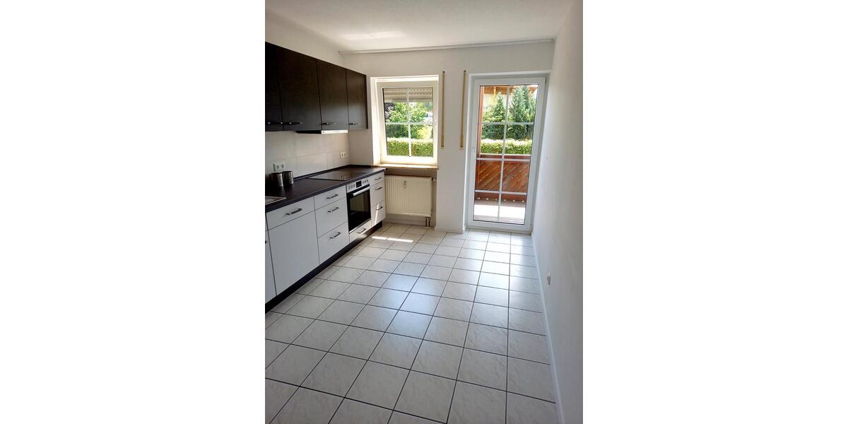 Hochparterre Pirk - 3 Zimmer, 85 m&sup2;, 850&euro; | Angebot:26565053