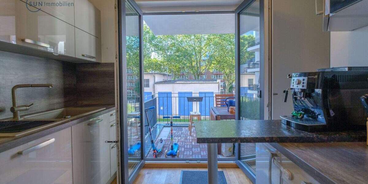 Etagenwohnung Frankfurt am Main Bockenheim - 3 Zimmer, 90 m&sup2;, 2.000&euro; | Angebot:25246475