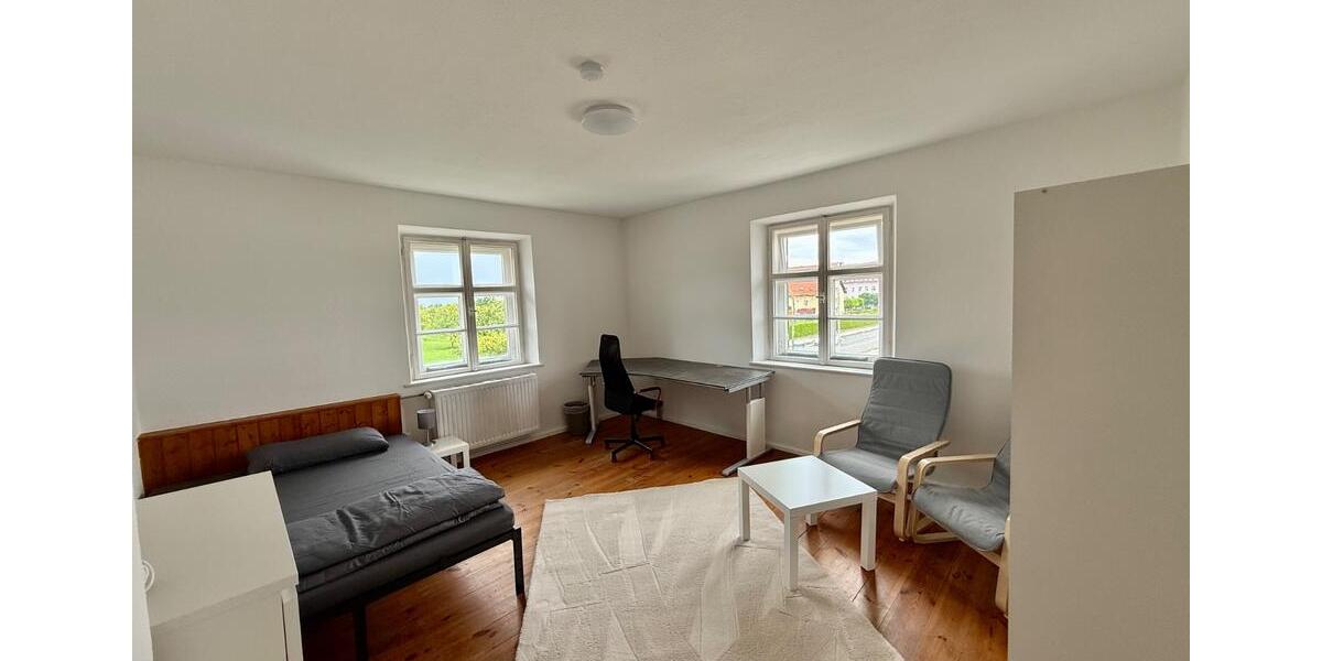 Etagenwohnung Landsberg am Lech Ellighofen - 1 Zimmer, 15 m&sup2;, 460&euro; | Angebot:24815269