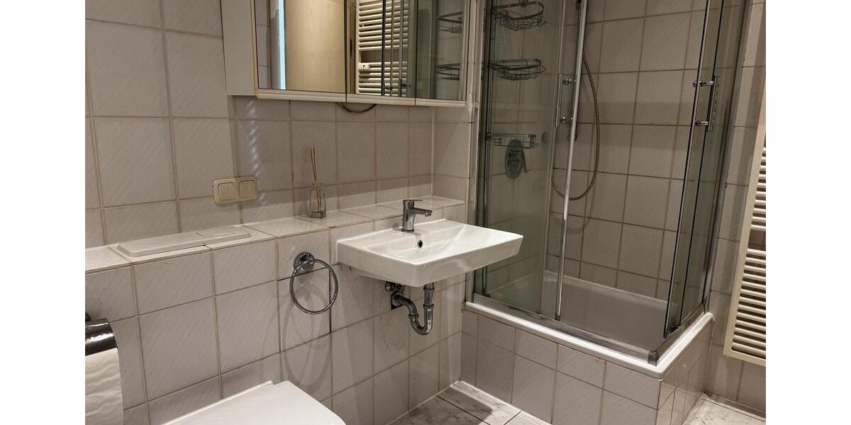 Etagenwohnung Kelkheim (Taunus) - 2 Zimmer, 90 m&sup2;, 1.260&euro; | Angebot:26551697
