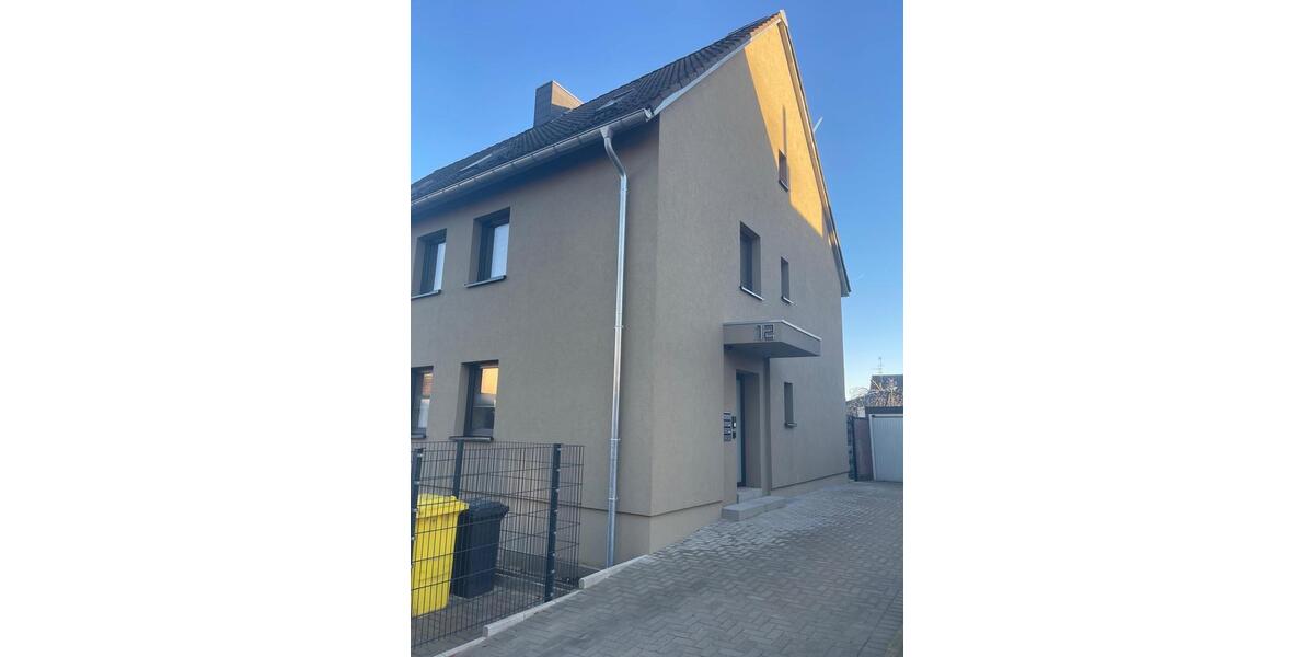 Dachgeschoßwohnung Eschweiler - 2 Zimmer, 45 m&sup2;, 1.300&euro; | Angebot:24548425