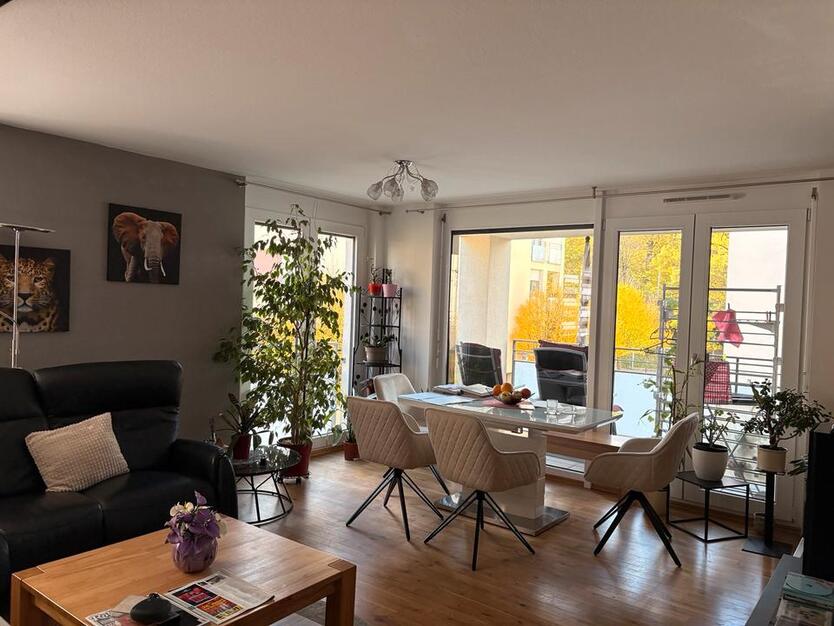 1 Zimmer in Familien-WG mit großzügigem Gemeinschaftsbereich 1 zimmer