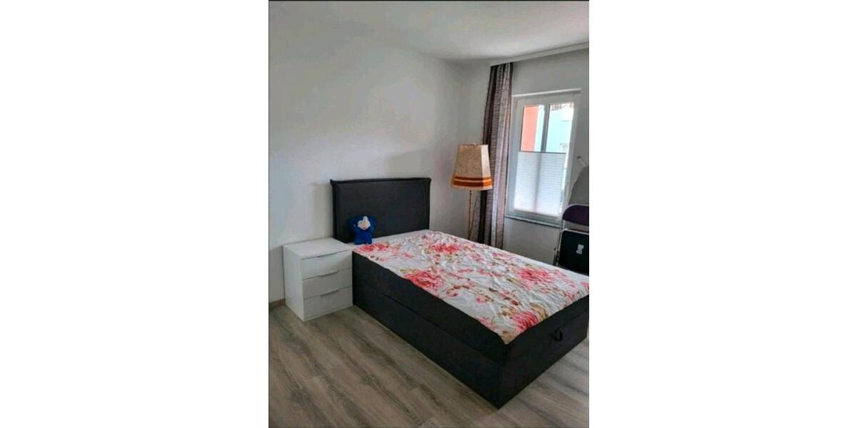Etagenwohnung Bad Alexandersbad - 2 Zimmer, 48 m&sup2;, 430&euro; | Angebot:26552551