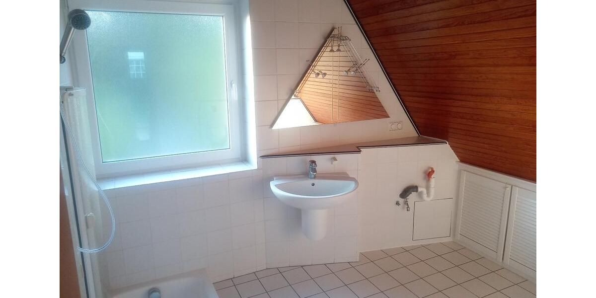 Maisonettenwohnung Neustadt am Rübenberge - 4 Zimmer, 120 m&sup2;, 1.150&euro; | Angebot:25444390