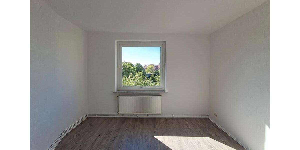Etagenwohnung Bremerhaven Mitte - 3 Zimmer, 70 m&sup2;, 375&euro; | Angebot:26534544