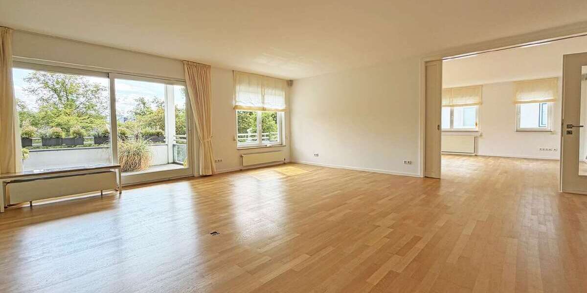 Etagenwohnung Kiel - 4 Zimmer, 188 m&sup2;, 2.800&euro; | Angebot:27439672