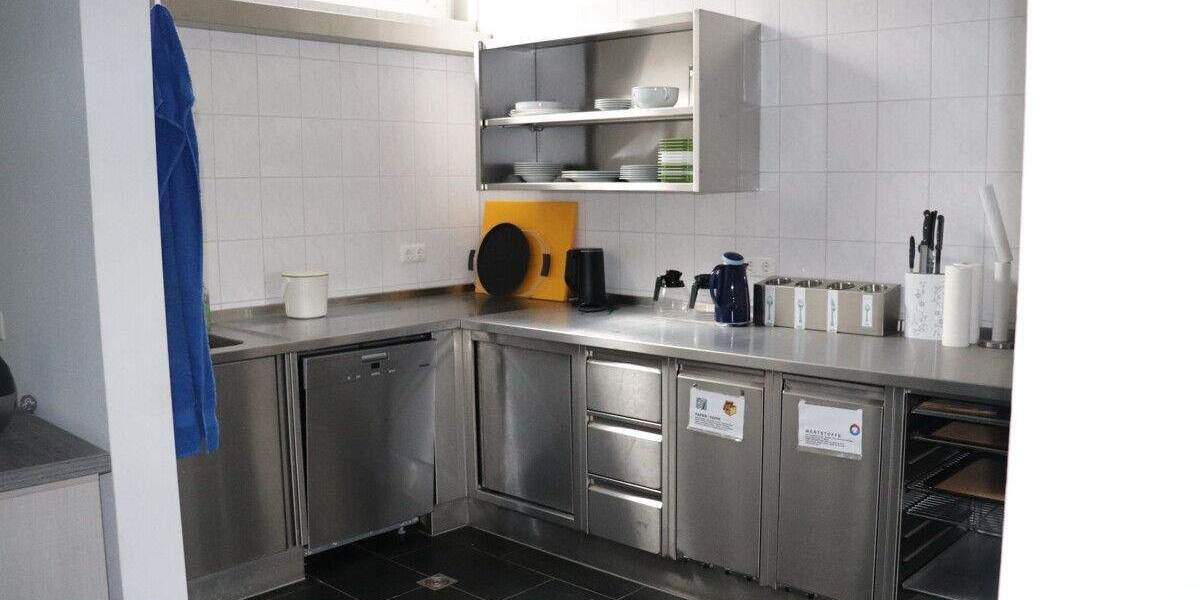 Gewerbeobjekt Christinenthal - 3 Zimmer, 320 m&sup2;, 7.665&euro; | Angebot:23636606
