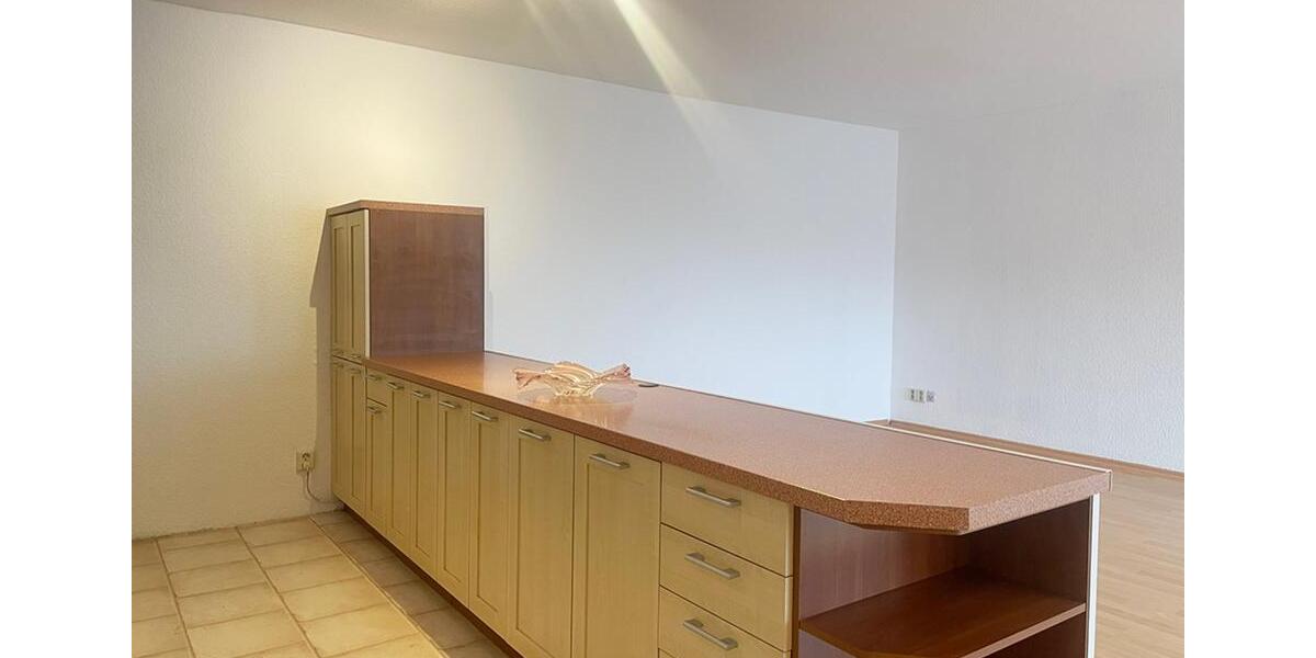 Etagenwohnung Kölleda - 3 Zimmer, 100 m&sup2;, 700&euro; | Angebot:25342184