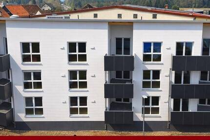 Wohnung Seubersdorf - 4 Zimmer, 123 m&sup2;, 1.090&euro; | Angebot:26740274