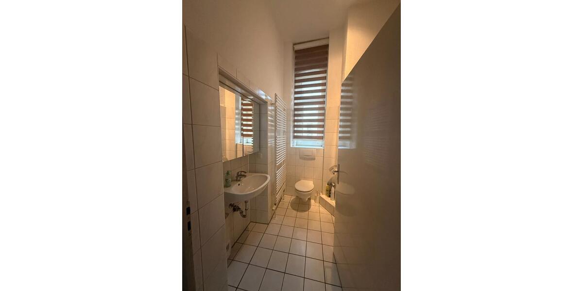 Wohnen auf Zeit Hildesheim - 5 Zimmer, 20 m&sup2;, 350&euro; | Angebot:26640971