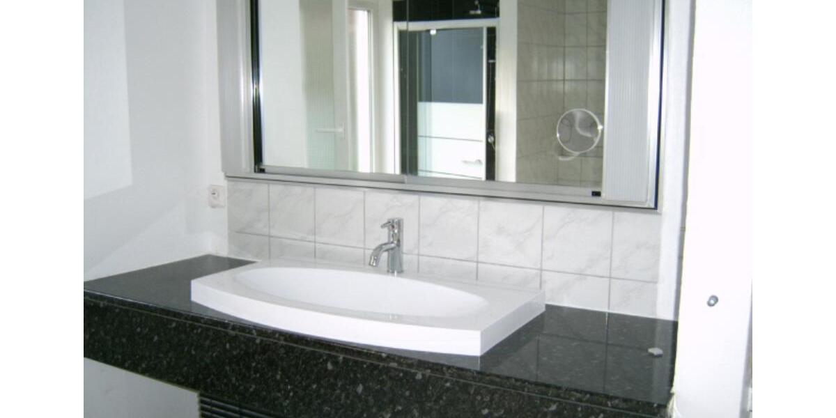 Etagenwohnung Bensheim - 2 Zimmer, 106 m&sup2;, 1.750&euro; | Angebot:25419198