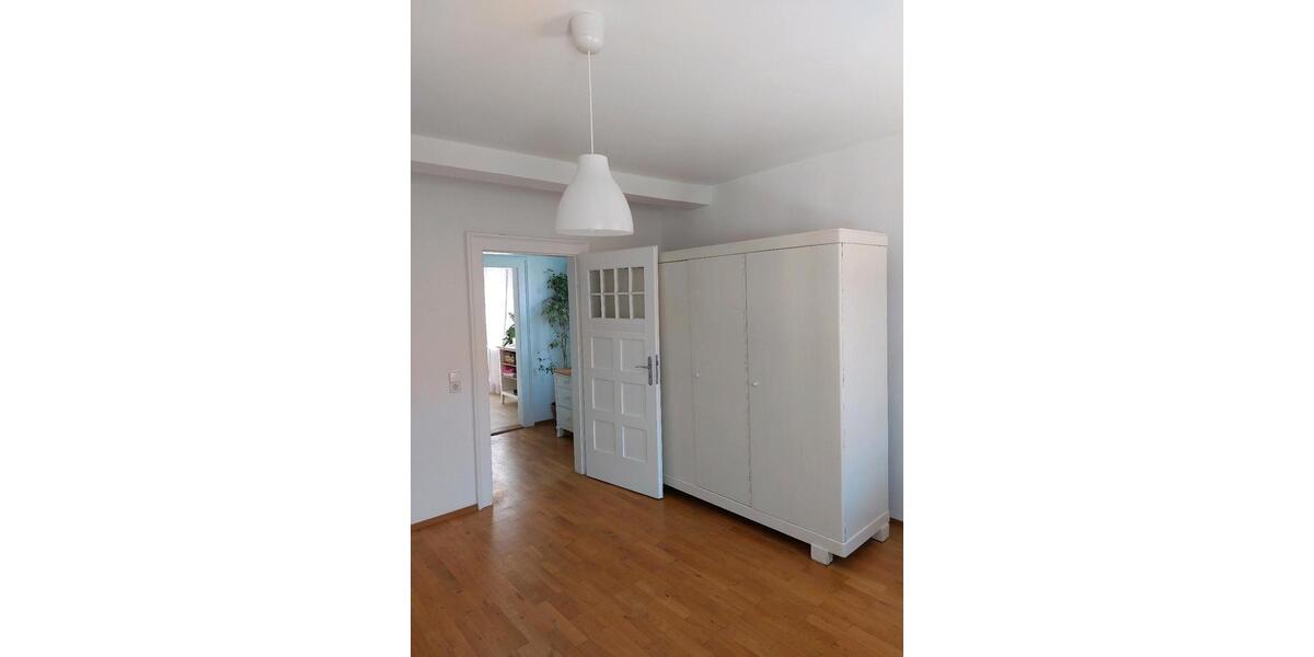 Wohnen auf Zeit Blaustein - 1 Zimmer, 160 m&sup2;, 330&euro; | Angebot:25631493