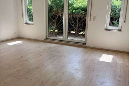 Wohnung Magdeburg Sudenburg - 1 Zimmer, 40 m&sup2;, 310&euro; | Angebot:27243231