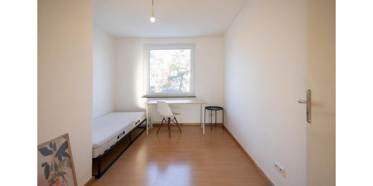 10,5 qm WG Zimmer 3er WG (Döhren) ab sofort 1 zimmer