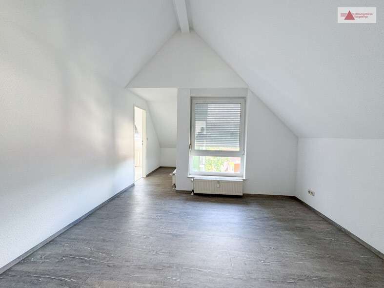 Wohnung zum Mieten in Glauchau 364 € 56 m²