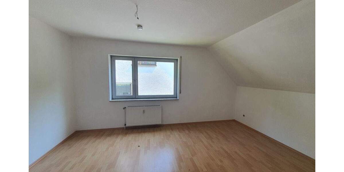 Etagenwohnung Altena / Altroggenrahmede Rahmede - 3 Zimmer, 78 m&sup2;, 530&euro; | Angebot:26156302