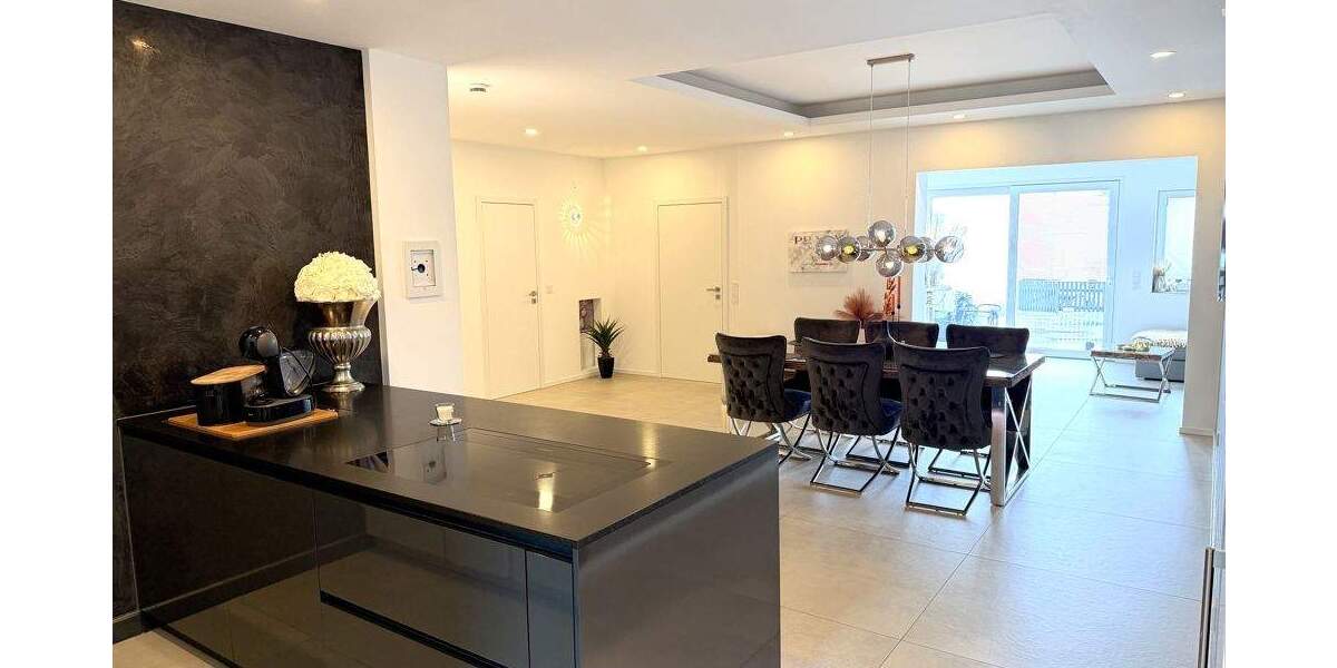 Etagenwohnung Worms Innenstadt - 4 Zimmer, 135 m&sup2;, 1.490&euro; | Angebot:25684740