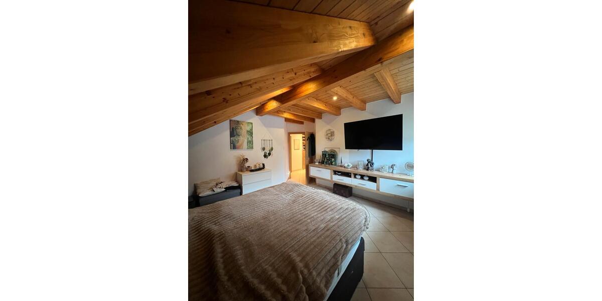 Helle 3 Zimmer–Wohnung mit Studio & Balkon 4 zimmer