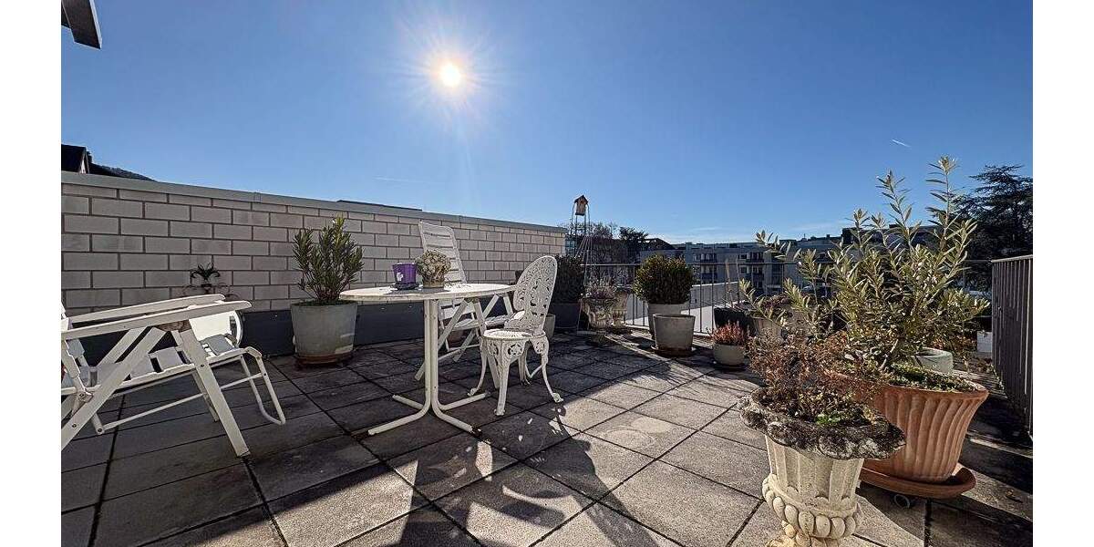Terrassenwohnung Bad Neuenahr-Ahrweiler Bad Neuenahr - 4 Zimmer, 150 m&sup2;, 1.390&euro; | Angebot:25695615