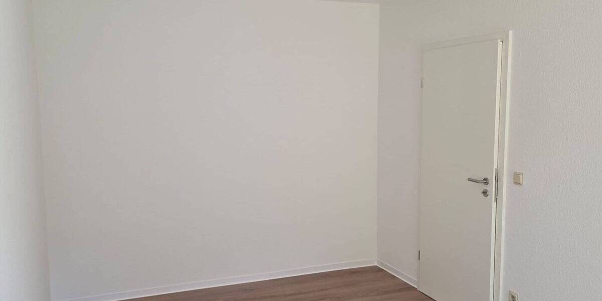 Terrassenwohnung Eisenach - 2 Zimmer, 68 m&sup2;, 570&euro; | Angebot:26128265