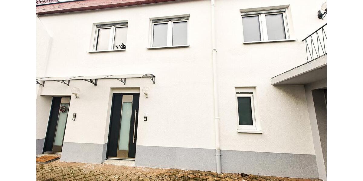 Große Doppelhaushälfte zur Miete in Rheinstetten-Forchheim 4 zimmer